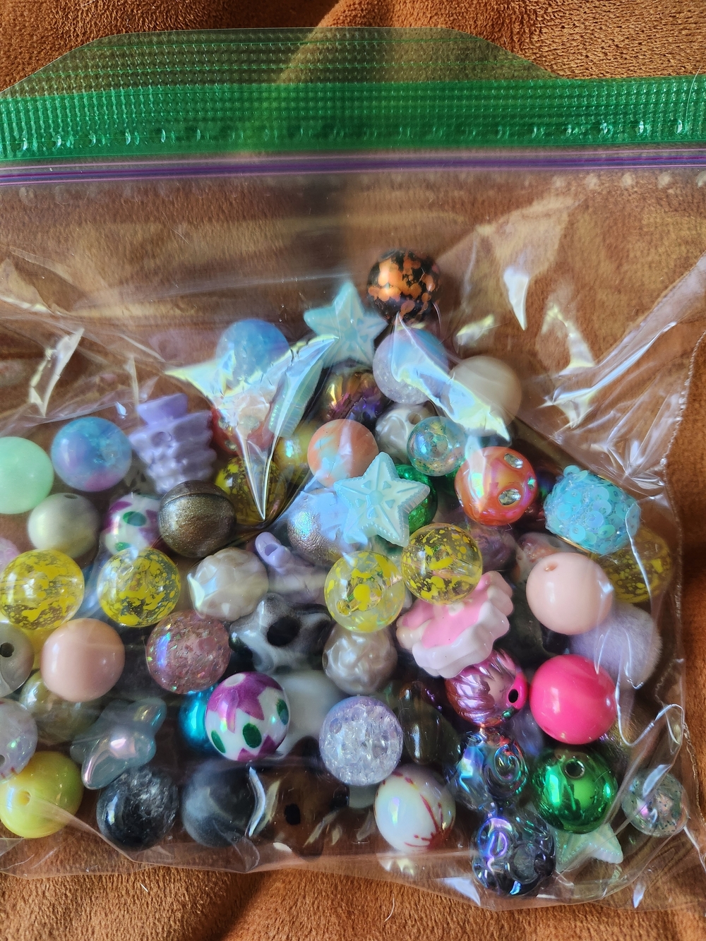 Mixed Assorted Bead Lot – Colorful Craft Beads 16mm